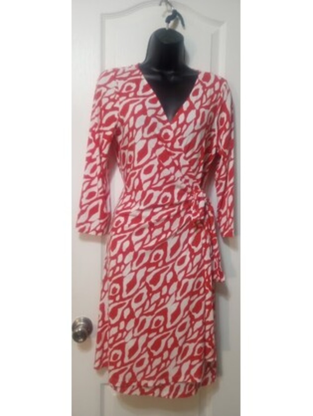 TahariโฏArthurโฏS.โฏLevineโฏRedโฏ&โฏWhiteโฏWrapโฏDressโฏ|โฏSizeโฏ8โฏ| GUC